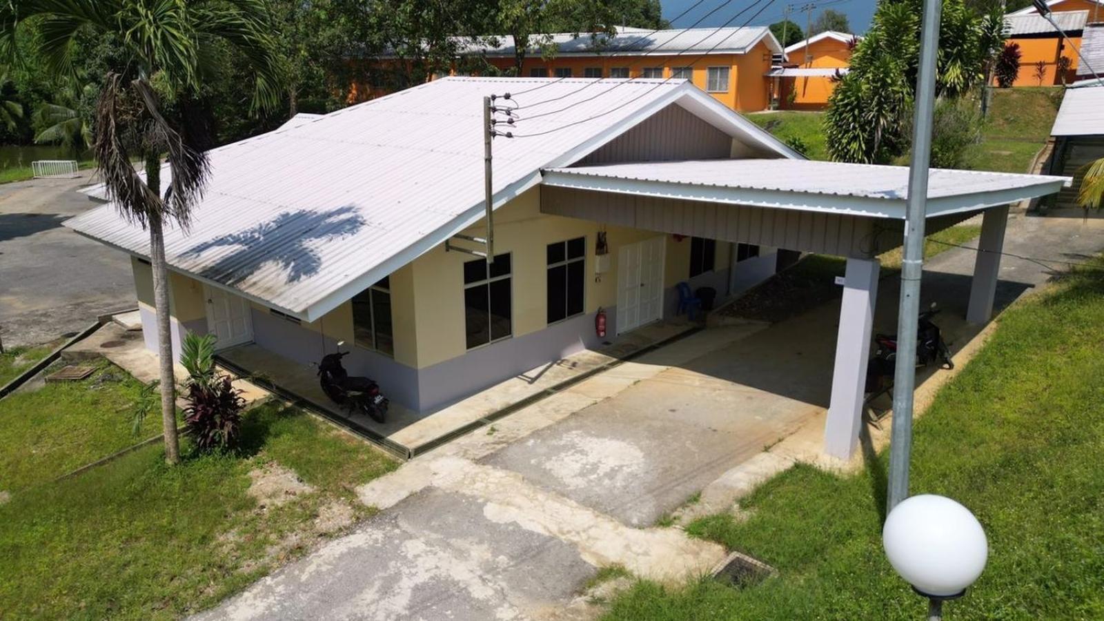 Putra Sentosa Retreat Camp, Sematan Exterior foto